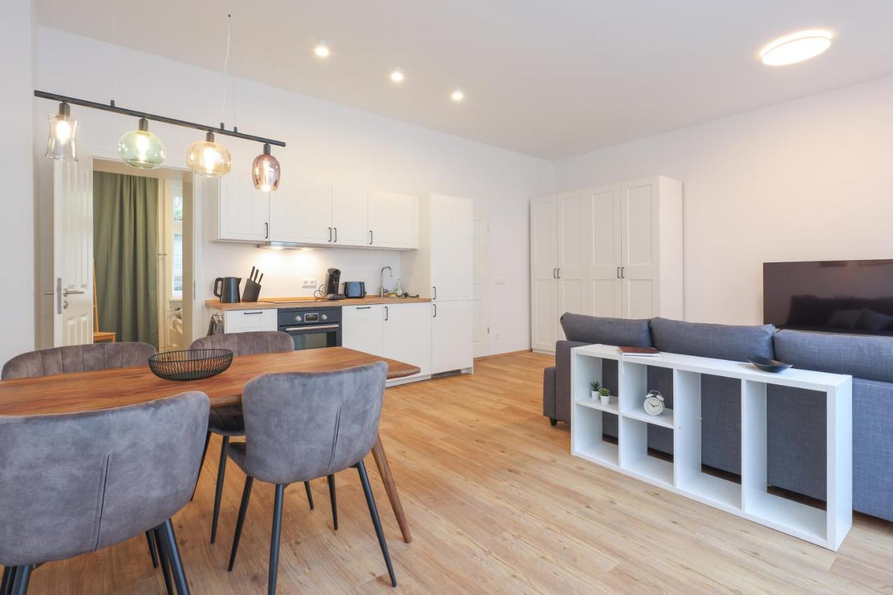Neue 2-Zi-Apartment 15 Min Entfernung Zum Hbf Und Brandenburger Tor Берлин Екстериор снимка